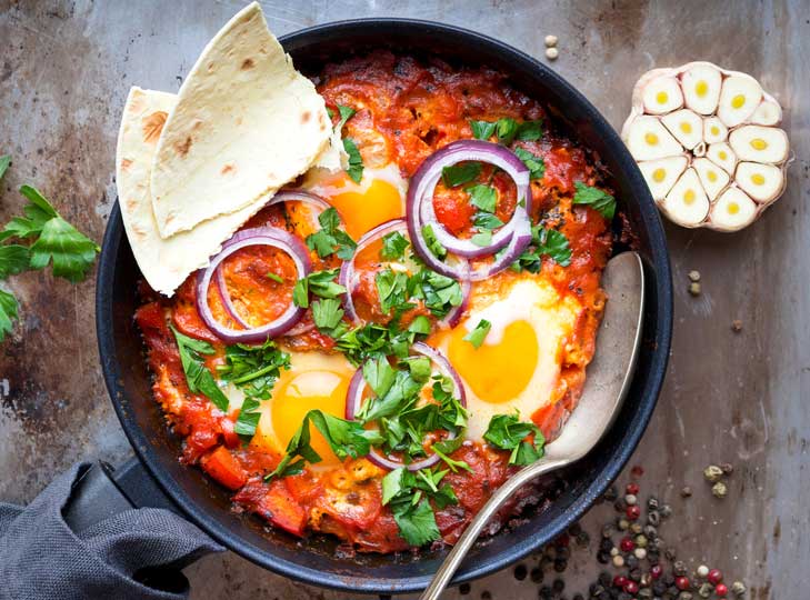 Shakshuka Turmeric Recipe Try this Israeli egg-based dish made with turmeric and other healthy spices.